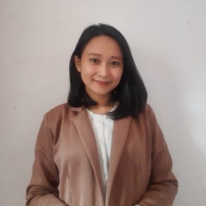 Putri Puspitaningrum, psikolog Anak, Remaja & Keluarga sejak 2021. Tinggal di Denpasar, Bali